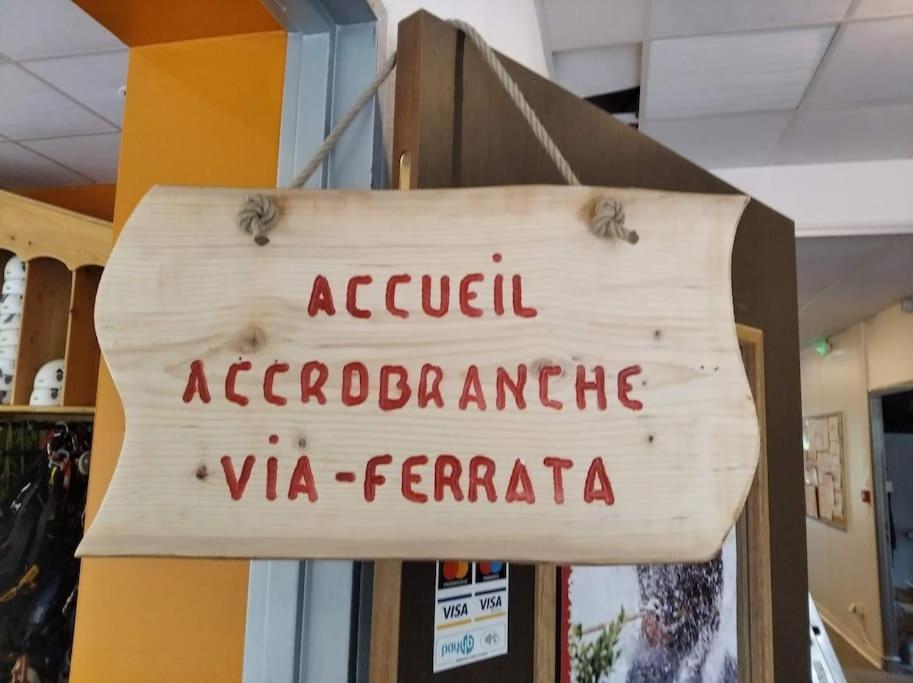Gite La Grangette De Pauline Mercus-Garrabet Kültér fotó